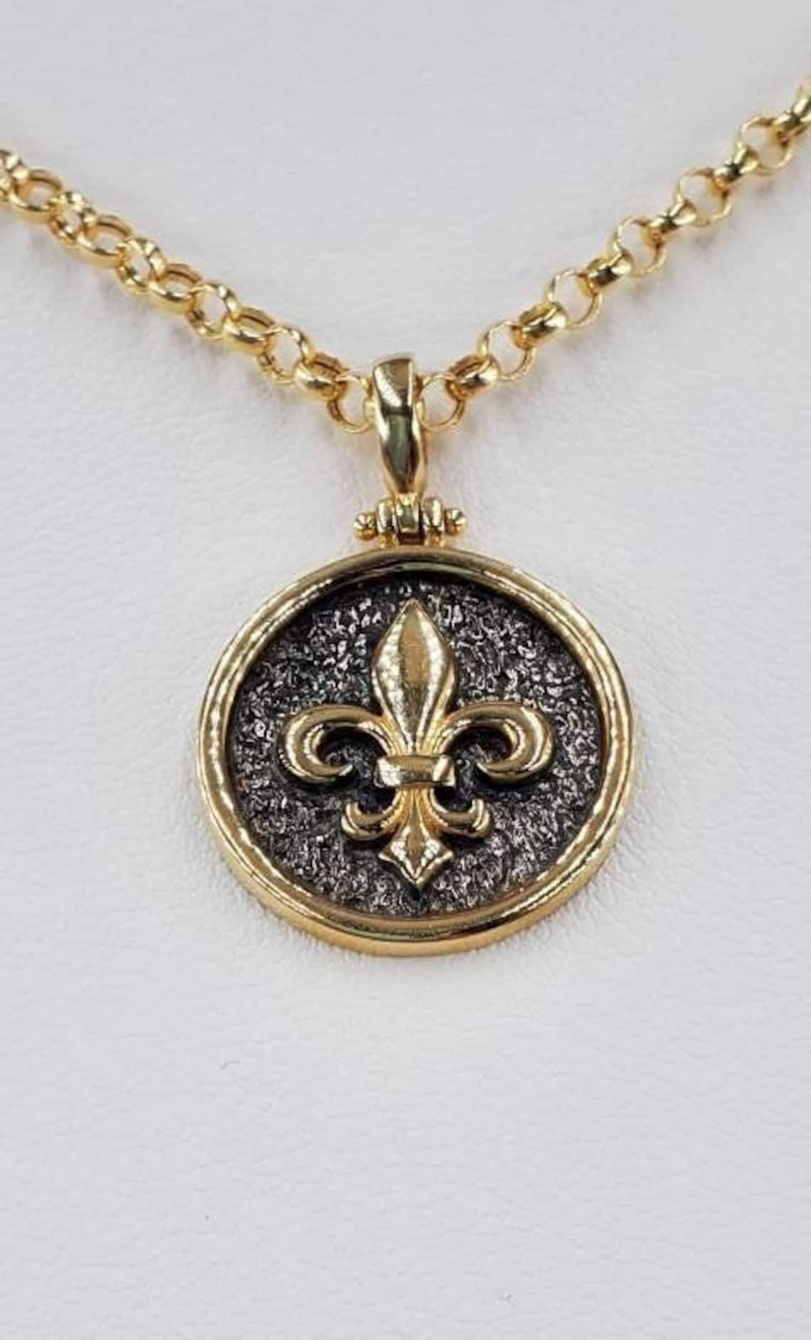 14k Solid gold FleurdeLis pendant on 14k solid gold Round Etsy