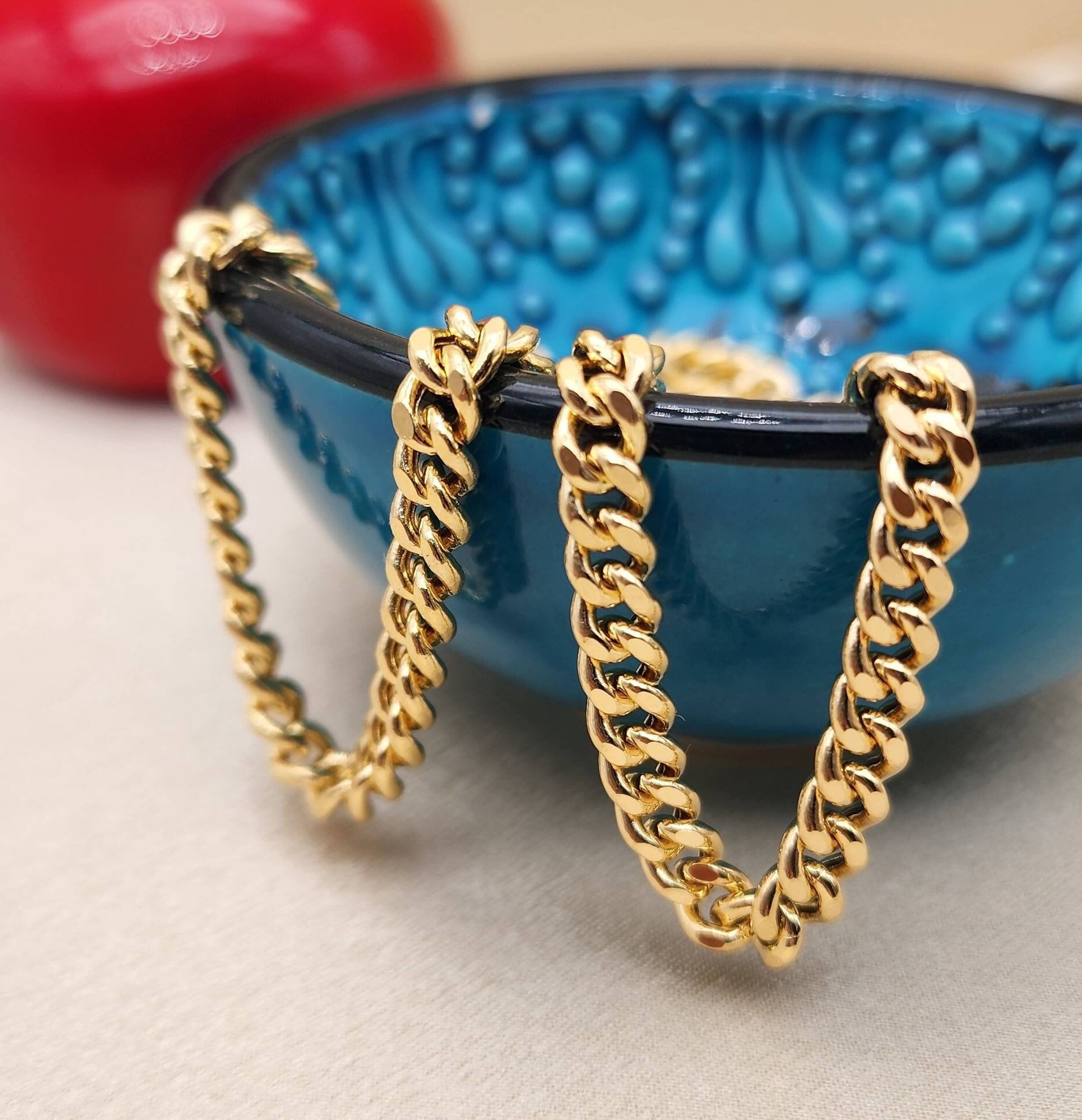 14k Gold Curb/Miami Cuban Link necklace and bracelet chains set, 5mm. Worldwide free shipping. 585 Certified. ONLY REAL GOLD. Birthday gift