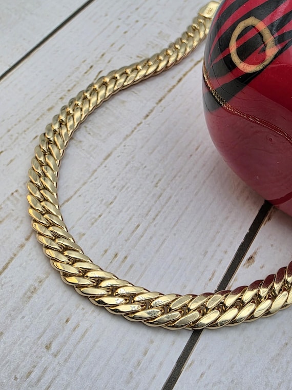 18k Gold Flat Curb Link Bracelet: 7mm Cuban Chain, Inch