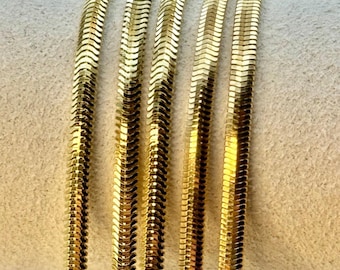 18k Solid Gold Herringbone Chain: 4mm Flat Snake Choker