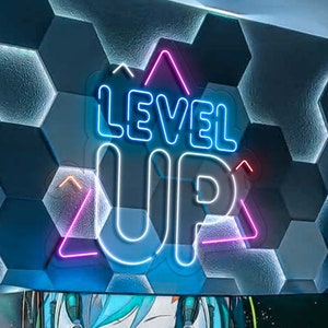 Level UP: led-neonreclame, neonreclame games, gamepersonage, neon-gamezone, led-bord speler, lichtreclame, twitch, gameroom