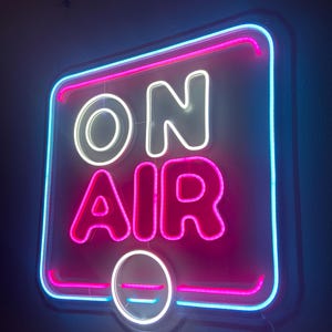 On Air - LED Neon Sign, Studio Recording Light, Live Streaming Sign, Podcast Room Decor, Radio Station Neon, Gamer Room Light,Cool Desk Sign
