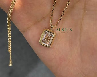 2CT Emerald Bezel Moissanite Necklace, Emerald Cut Moissanite Pendant Necklace, Anniversary Gift, Girl's necklace, 14K Gold Bezel Necklace