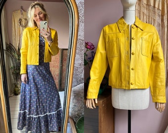 size M vintage 1970s yellow leather jacket