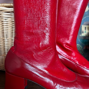 size EU38/39 UNREAL vintage 1960s RED go go boots image 4