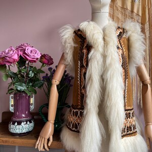 size M RARE and insanely beautiful vintage 1960s shearling embroidered long afghan vest Bild 3