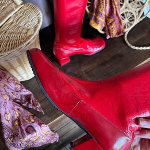 size EU38/39 UNREAL vintage 1960s RED go go boots image 8