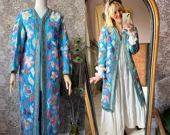 size L UNREAL vintage 1960s fully embroidered afghan jacket