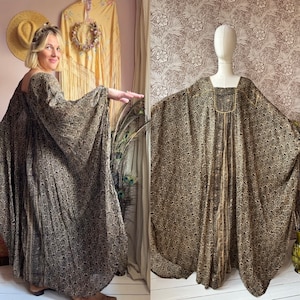 size S-L out of this world vintage 1970s indian gauze butterfly caftan dress by PHOOL zdjęcie 1