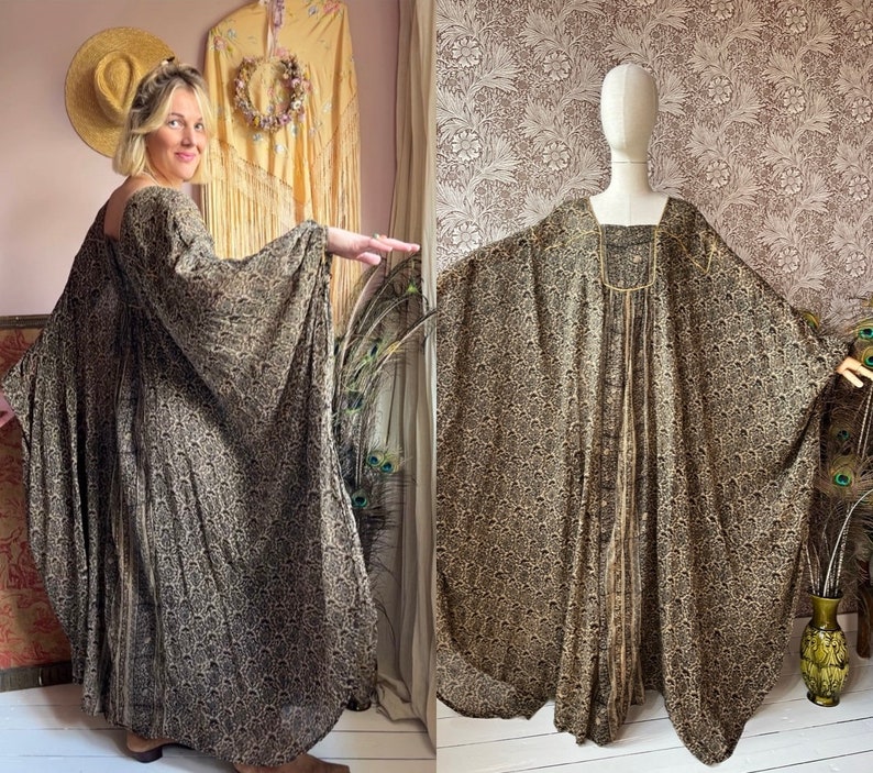 size S-L out of this world vintage 1970s indian gauze butterfly caftan dress by PHOOL Bild 1