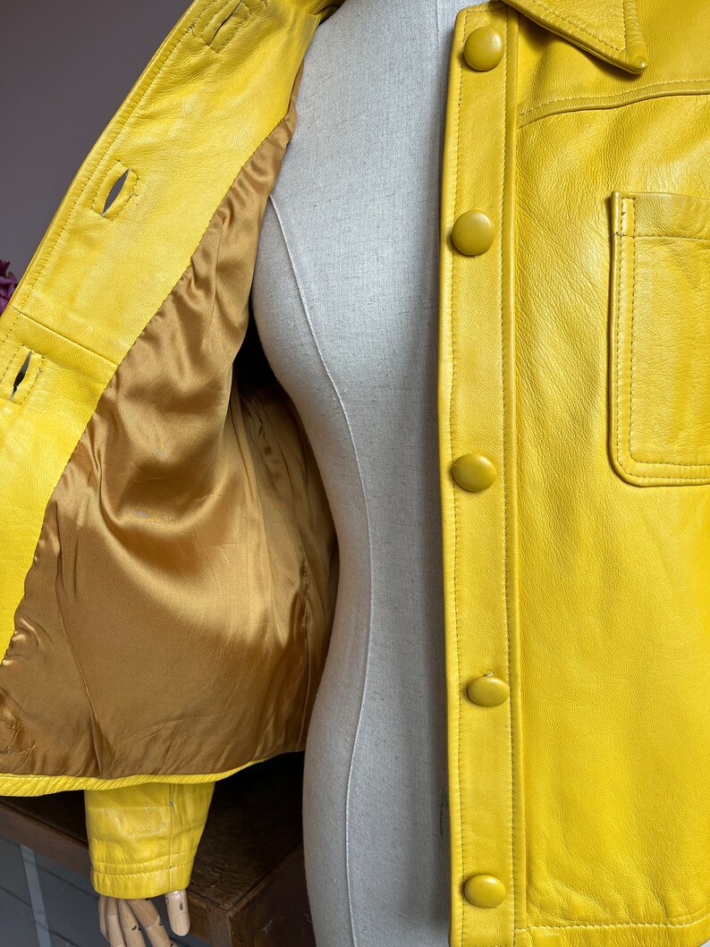 size M vintage 1970s yellow leather jacket afbeelding 5