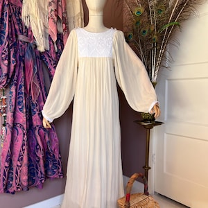 M vintage 1970s crepe silk balloon sleeve dream bridal dress
