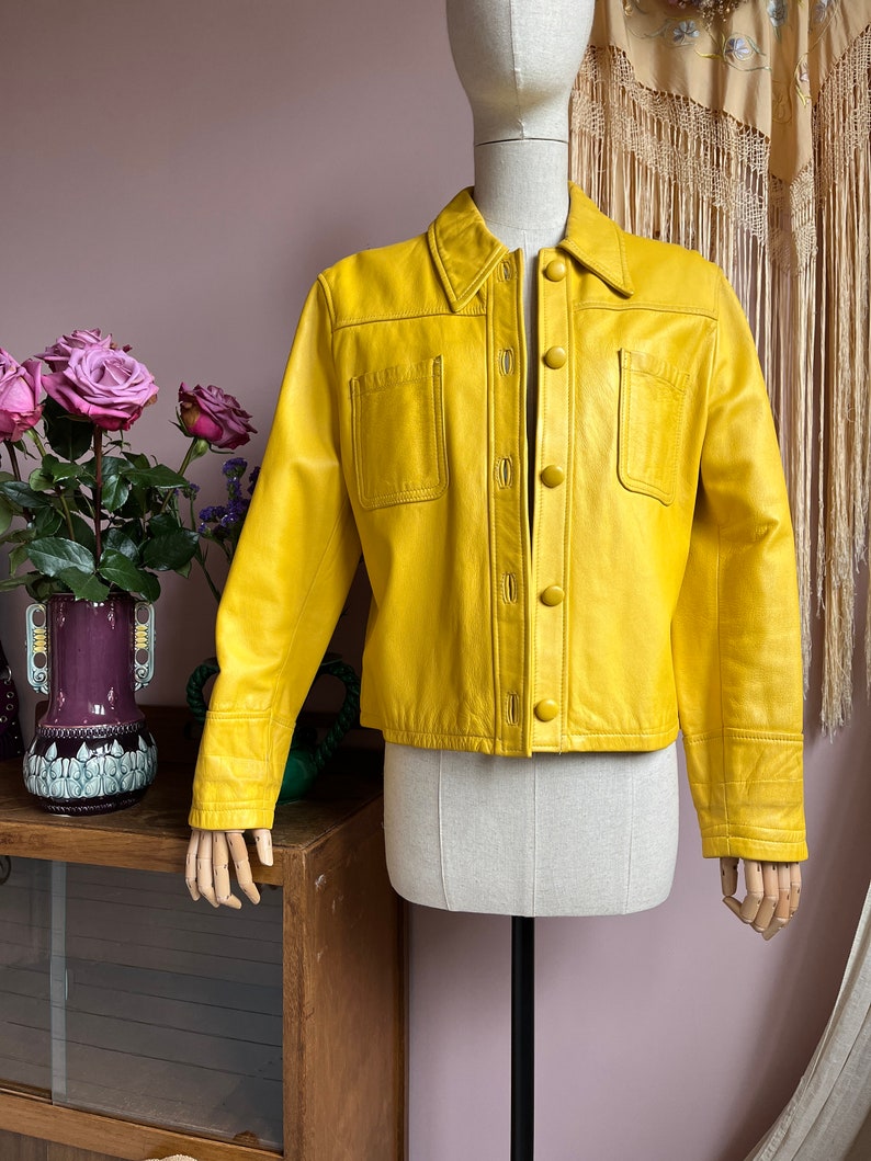 size M vintage 1970s yellow leather jacket afbeelding 3