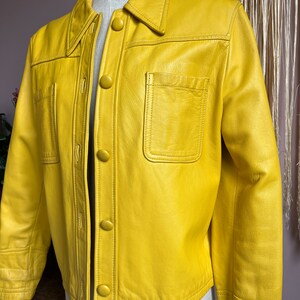 size M vintage 1970s yellow leather jacket afbeelding 4