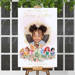 Cartel de cumpleaños de princesa, póster de bienvenida a la fiesta con foto, plantilla editable de princesas doradas y rosas