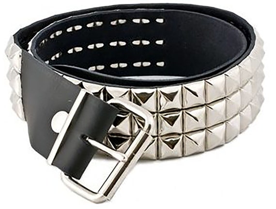 Cintura con borchie in vera pelle con 3 file di borchie piramidali Cintura  larga 51 mm Cintura classica con borchie per la moda Gothic Biker Punk.  Prodotto nel Regno Unito - Etsy Italia