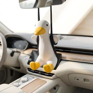 Adorno de pato para espejo retrovisor de coche, linda decoración para el interior del auto, accesorio estético para el coche, regalo de cumpleaños único para él/ella.