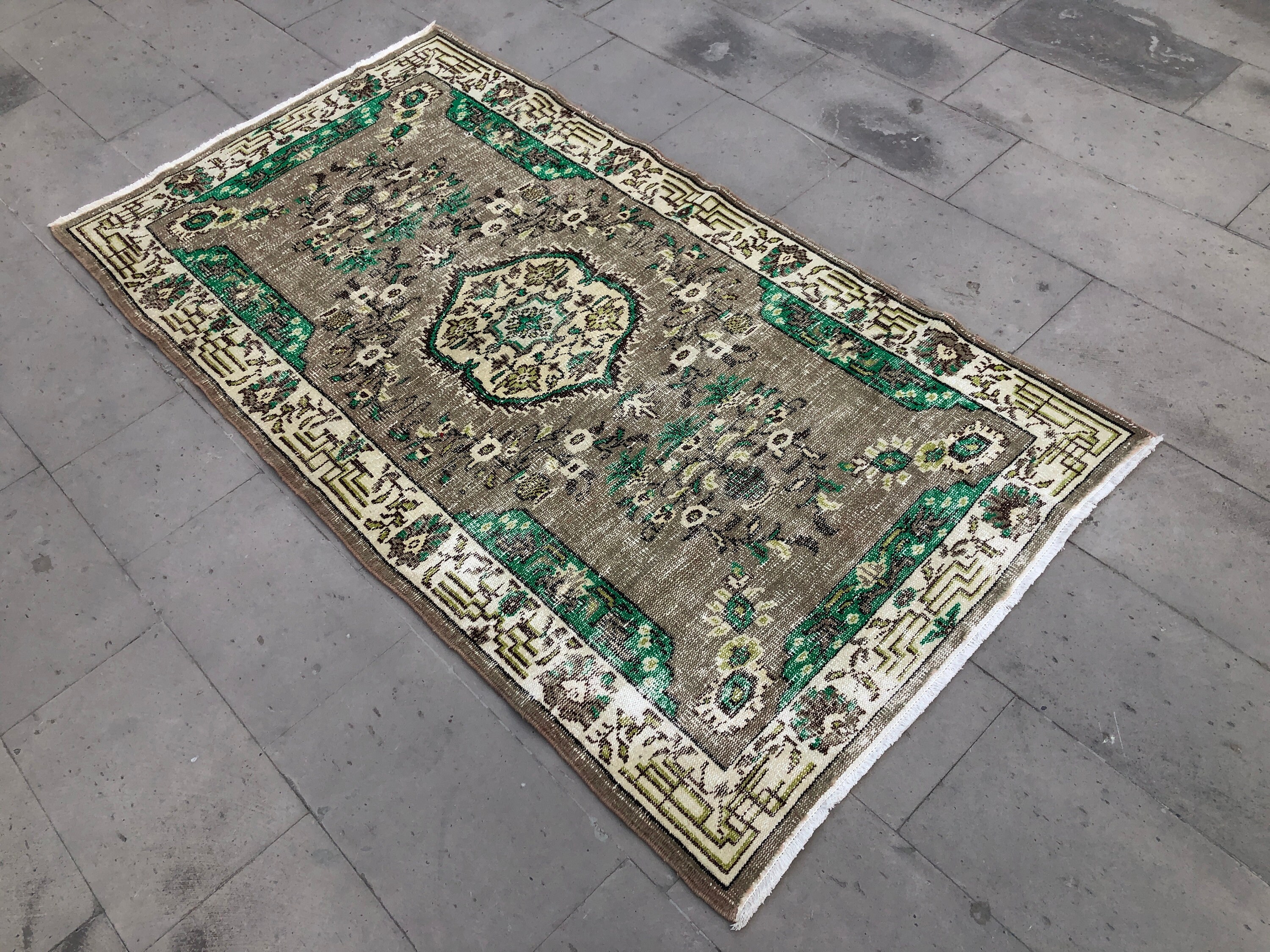 Bohemian Rug Green Turkish Rug Vintage Rug 3.5 x 6.9 ft Etsy
