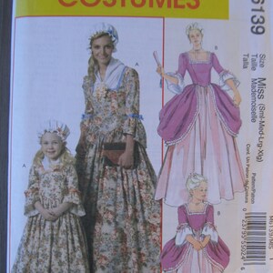 McCall&#39;s Woman&#39;s Costume Pattern