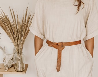 Minimalist Leather knot Belt, women fashion, tie belt, loop belt, waist belt, minimalist fashion