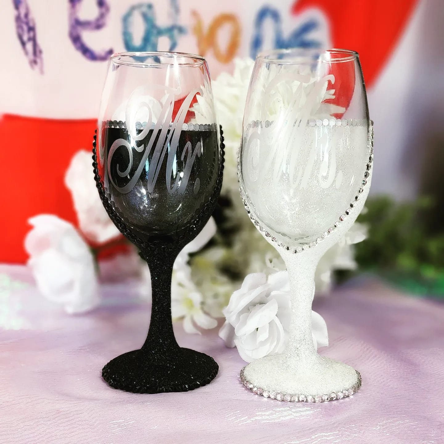 Glitter and Etched Wine Glass 
