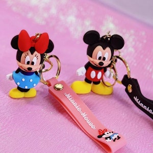 MICKEY & MINNIE KEYCHAIN