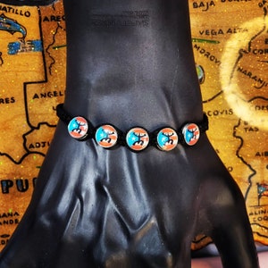 ¡Pulseras ajustables con bandera puertorriqueña y Boricua Coqui Taino!