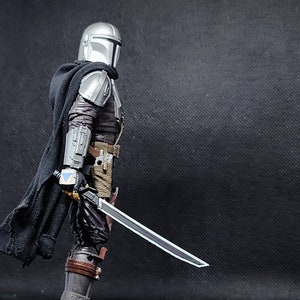 Darksaber (1/12 & 1/6 Scale) Black Series