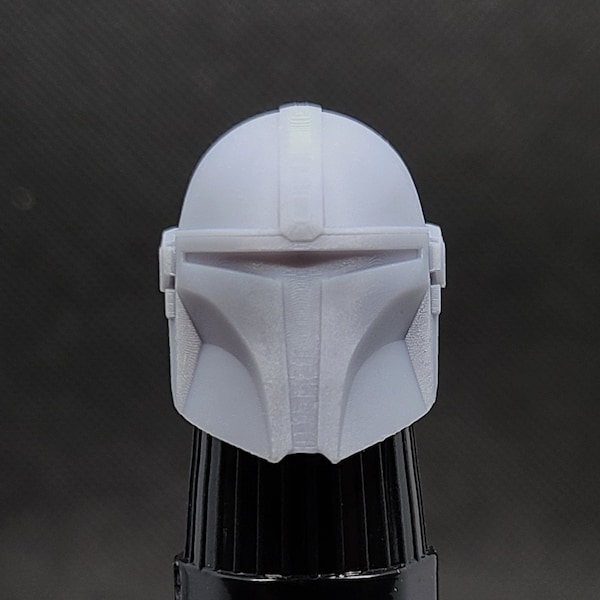 De Mandalorian Din Djarin-helm (schaal 1:12) Black Series