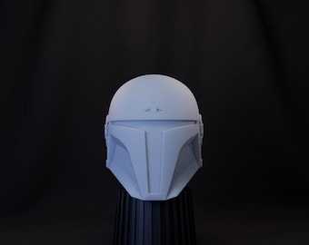 The Auroch Mandalorian Helmet (1:12 Scale) Black Series