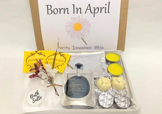 April Birthday Gift for Her - Daisy Birth Flower Spa Letterbox Pamper Hamper