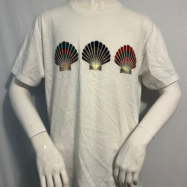 Vintage 1990’s Seashells T-shirt