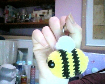 Classic Bee Amigurumi Crochet Keyring - Handmade - Yellow - Black - Gift for her - Gift for him - Kawaii - Bumble Bee - Stocking FIller