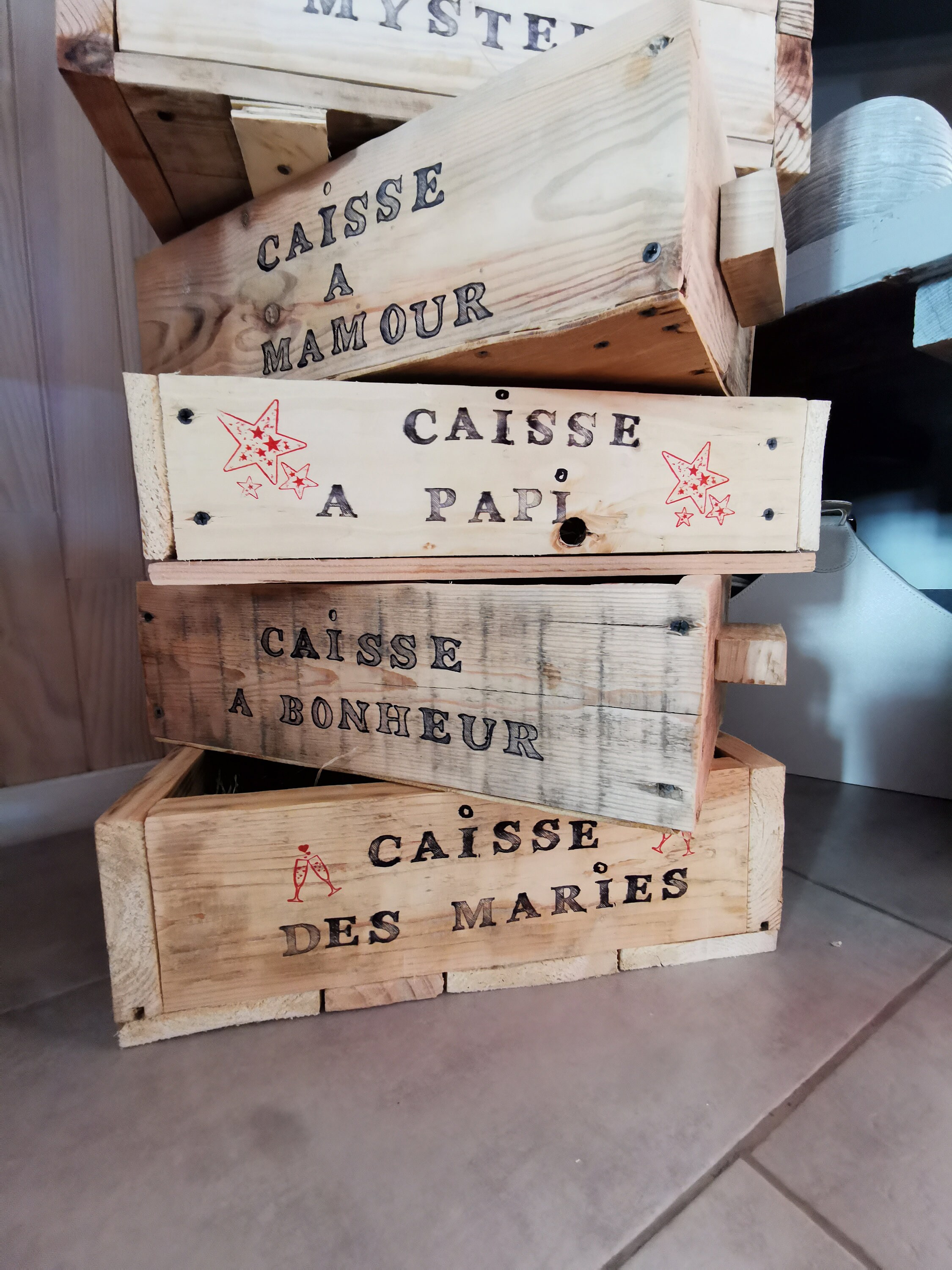 Caisse. Rangement. Décoration Bois. Scandinave. Chalet. Montagne. Bohème.bois Naturel. Palette. Pin.