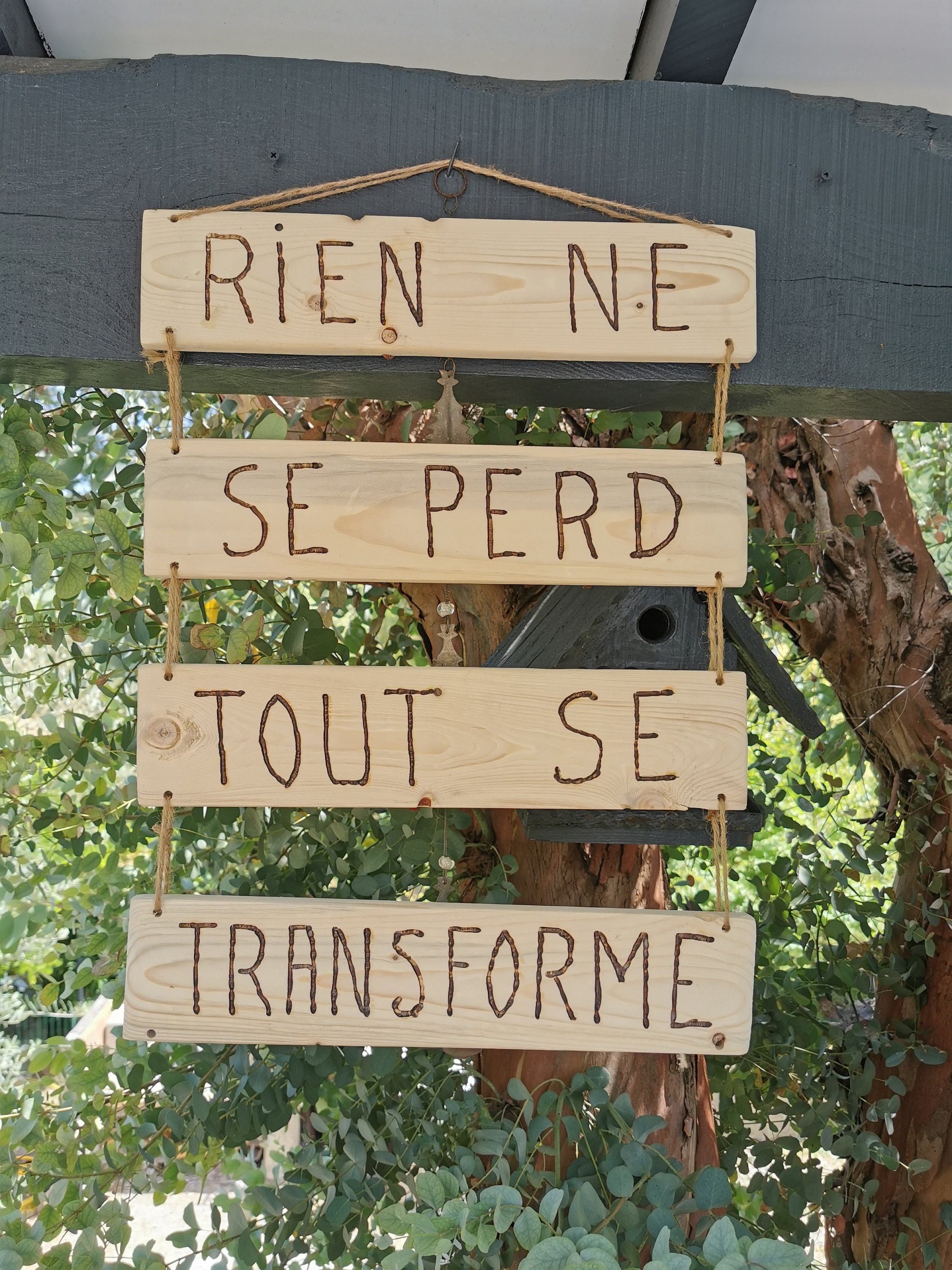 Pancarte Faite en Bois de Palette, avec Inscription Rien Ne Se Perds... - Faite à La Main France. Dé