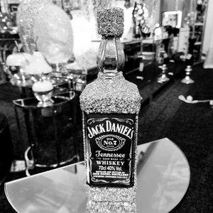 Drink Whiskey Alcohol Bar Bottle Silver Crushed Diamond Diamante Crystal Figurine Home Decoration Shelf Decor Ornament Gift