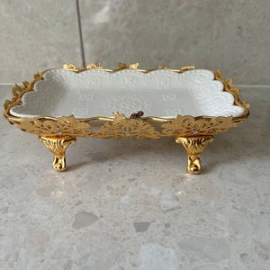 Gold and white ceramic vintage Mughal design serving tray afternoon tea stand food cake display tray home decor decoration bling gift