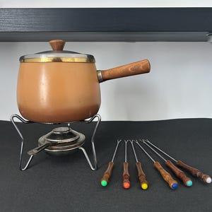Quel vin boire pour une fondue savoyarde