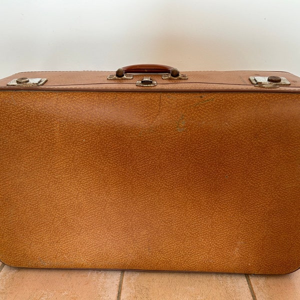 Valise carton 1950