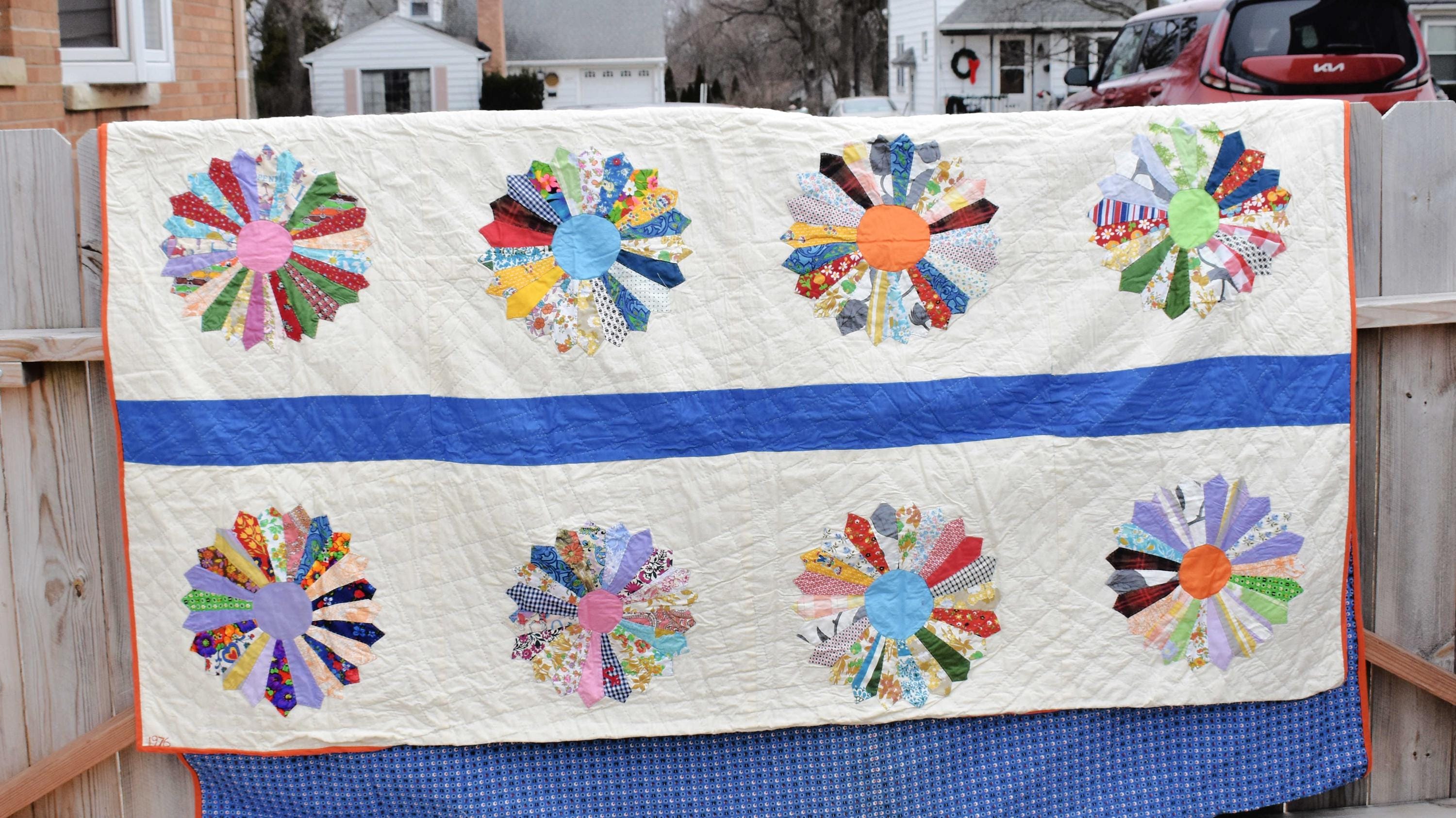 ドレスデンプレートキルト、ヴィンテージ ラージハンドキルト、サイズ