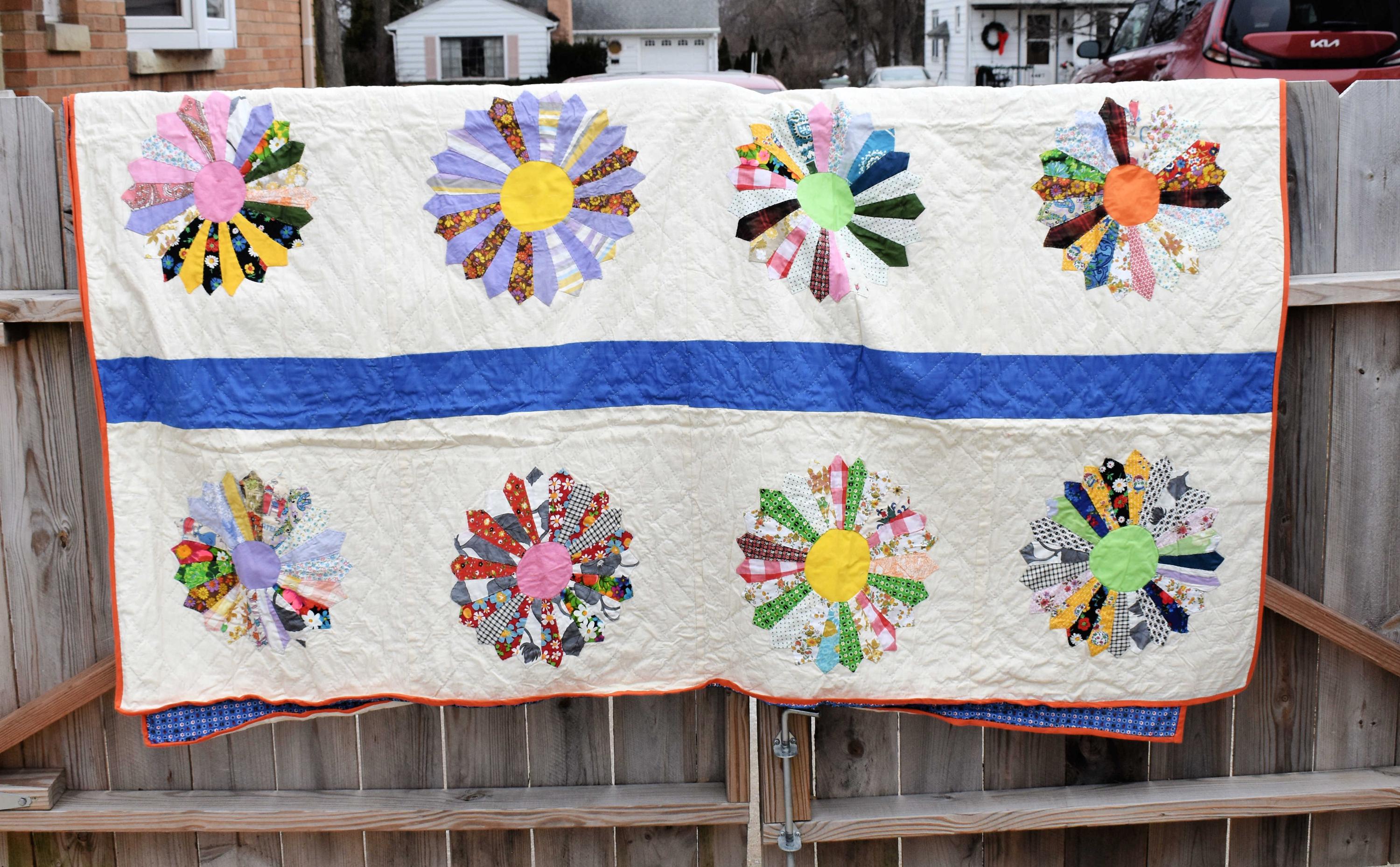 ヴィンテージキルト ドレスデン アンティークキルト·͜· ♡ ドレスデンプレートキルト、ヴィンテージ ラージハンドキルト、サイズ