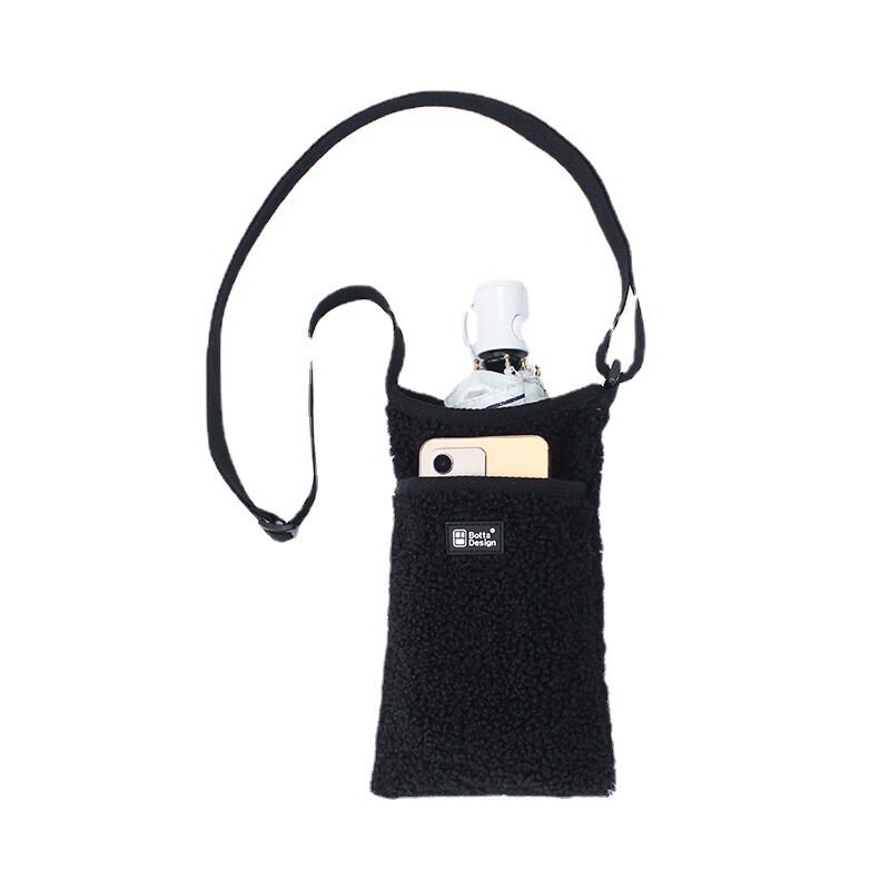 Wasserflaschenhalter, Umhängetasche, flauschige Plüsch-Schultertasche mit verstellbarem Riemen und Vordertasche