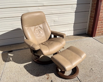 Ekornes Stressless Yellow Leather Medium CONSUL Swivel Recliner