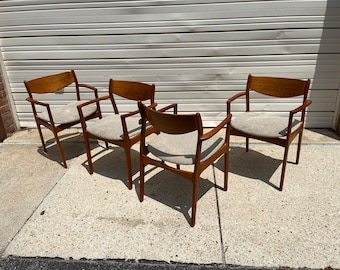 Set of 4 Vintage Danish Modern Teak Dining Arm Chairs by P.E. Jorgensen for Farso Stolefabrik READ Description
