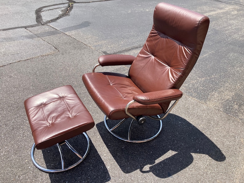 Vintage Stressless Recliner Lounge Chair and Ottoman by Ekornes
