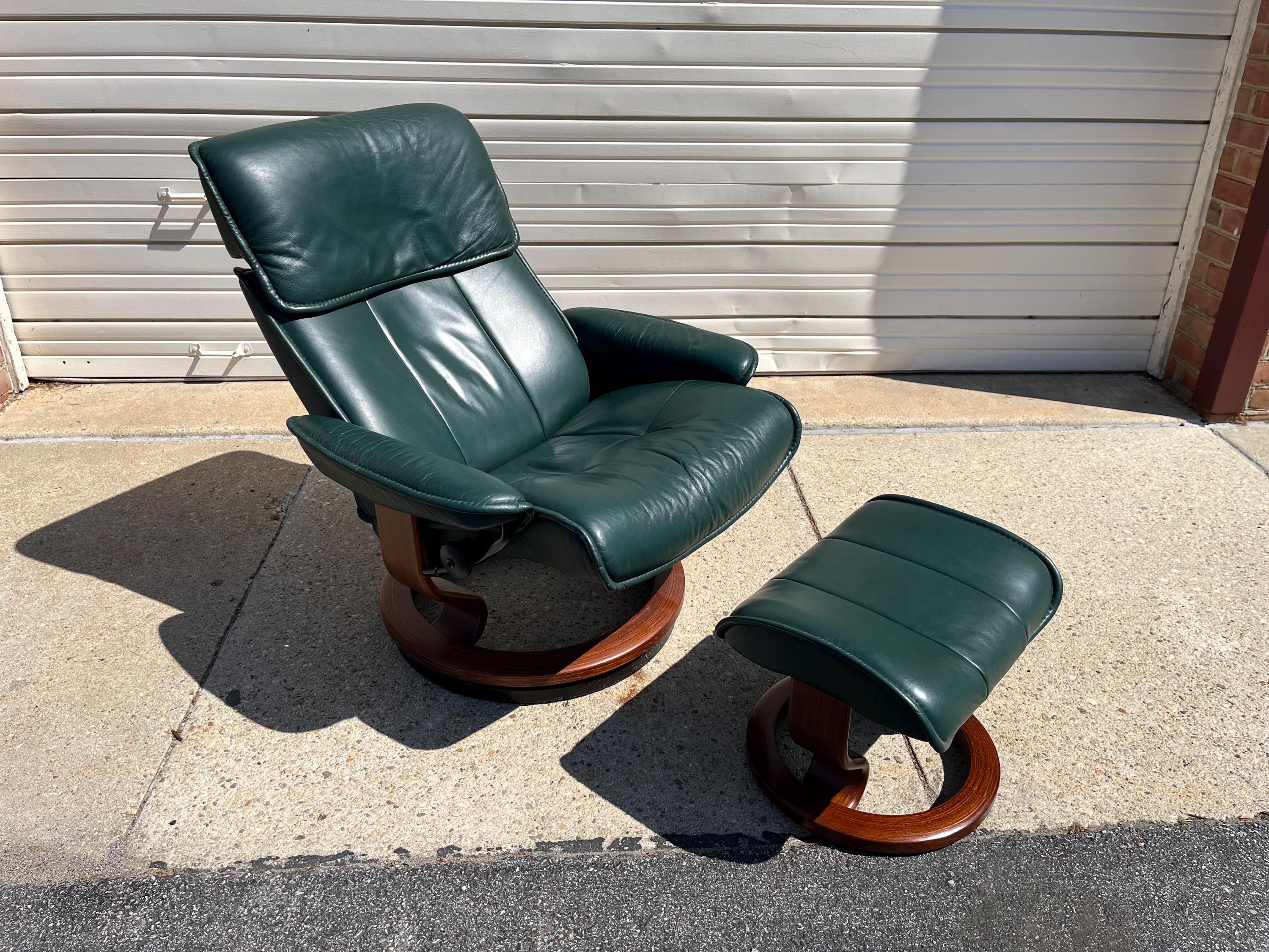 Ekornes Stressless Chair & Ottoman - Etsy