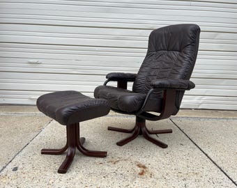 Leather and Bentwood Recliner Lounge Chair and Ottoman by Hove Scandinavian Danish Modern READ Description