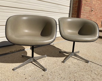 Pair Vintage Eames La Fonda Arm Chairs Model 1735 with Swivel Base by Herman Miller Mid Century Modern READ Description