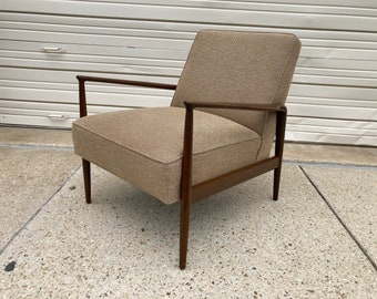 Vintage Danish Lounge Chair by Ib Kofod-Larsen for Selig Scandinavian Mid Century Modern