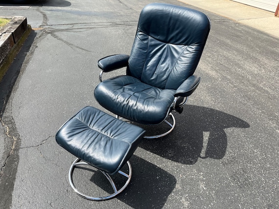 Stressless Recliner Lounge Chair and Ottoman by Ekornes